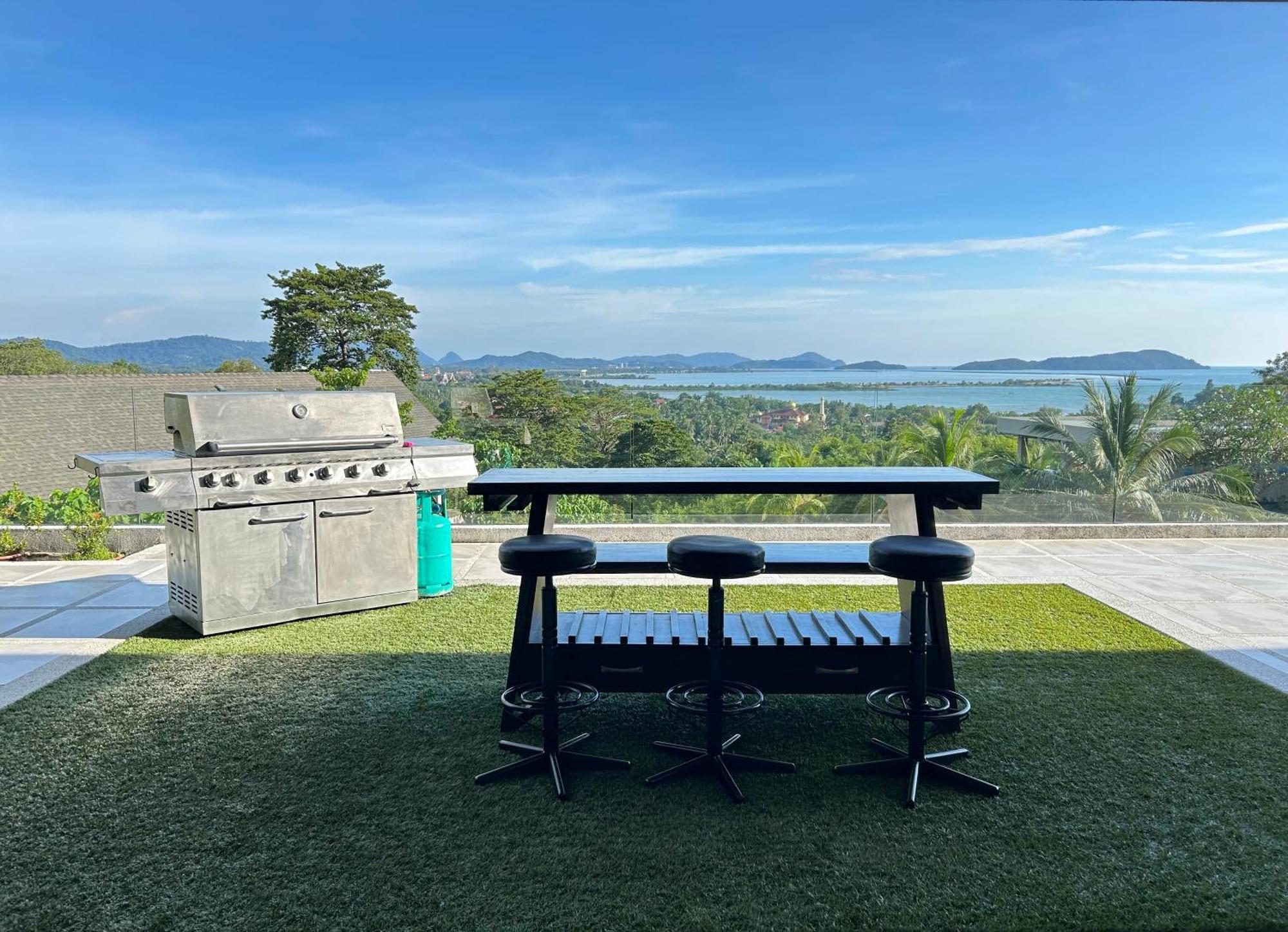 Aroha Seaview Villa - Private Pool - Pantai Cenang  Exteriör bild